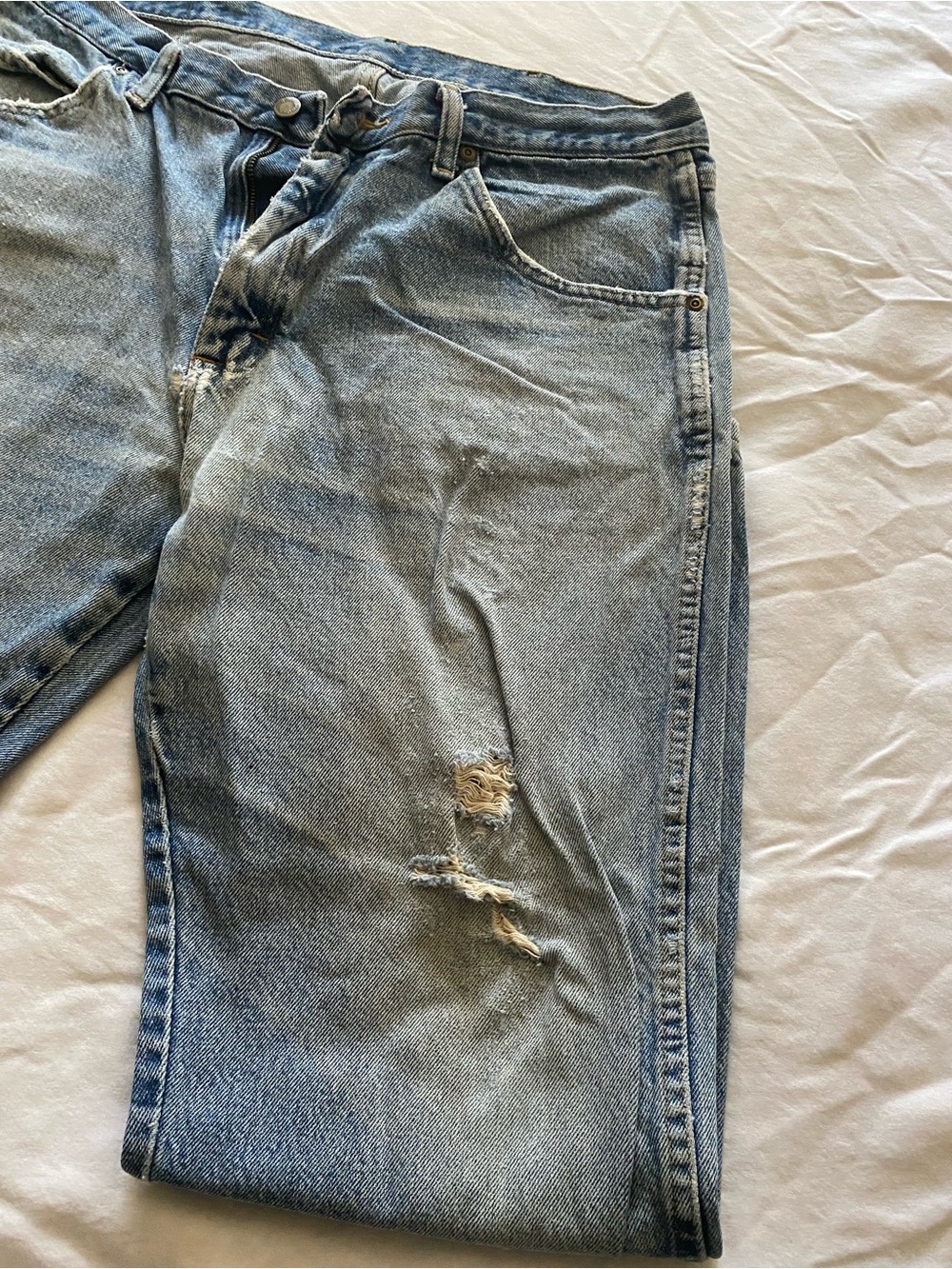 Wrangler Light Blue Ripped Straight Jeans - Picture 3 of 3